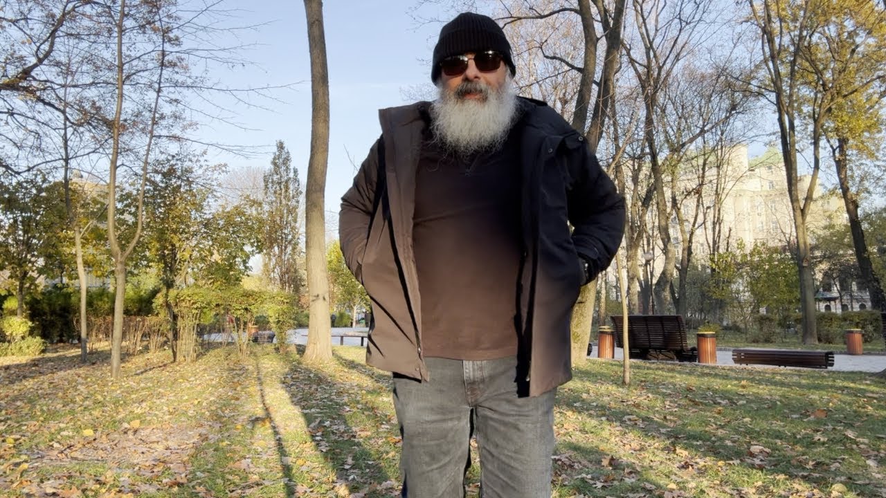 PASSEIO no PARQUE тарас шевченко (TARAS SHEVCHENKO) em KYIV e PORTÃO DOURADO, com direito a MÚSICA