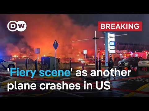 Breaking: Plane crashes in Philadelphia | DW News