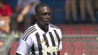 Jeff Ekhator vs Basel - Juventus Debut - 19 Year Old Talent 
