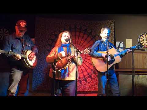 Mary Jane Cupp, Paul Belke & Tom Barbarie ~ Keep On The Sunny-side