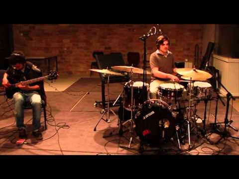 Neleh - Studiosession