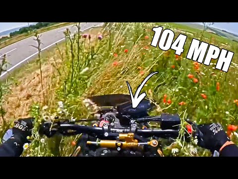 BIKER IN TROUBLE AT HIGH SPEED - Crazy & Unbelievable Motorcycle Moments