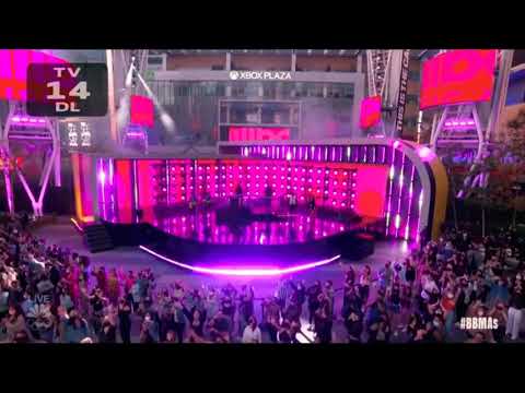 The Weeknd Wins Top Artist of the Year Award at 2021 Billboard Music Awards