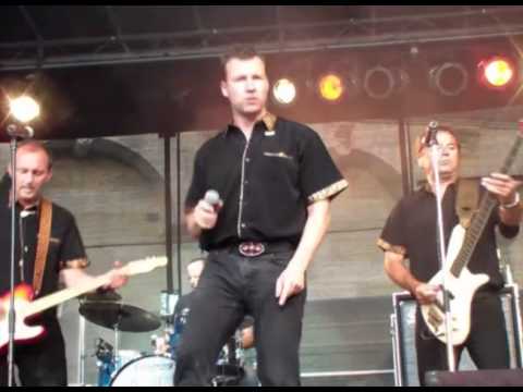 Highway to hell Cagey Strings mit Tom Glas auf der BR Radltour 2011 in Coburg