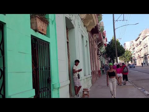 Calle San Lázaro desde mis pasos. Municipio Centro Habana, Cuba. Marzo 2026