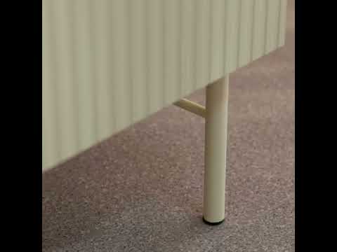 Video Molly - Meuble tv 2 portes, 2 niches en bois et m&eacute;tal L150cm