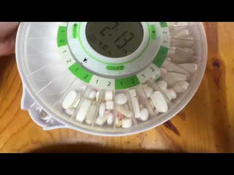 Live Fine Pill Dispenser Review
