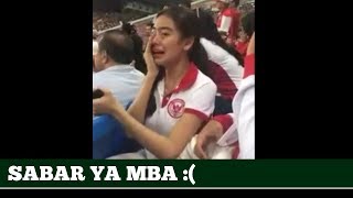 Download lagu TERISAK, Wanita Cantik Ini Tak Kuasa Menangis Usai TIMNAS Takluk 0-1 Dari Malaysia - SEA GAMES 2017 mp3 Download lagu TERISAK, Wanita Cantik Ini Tak Kuasa Menangis Usai TIMNAS Takluk 0-1 Dari Malaysia - SEA GAMES 2017 mp3