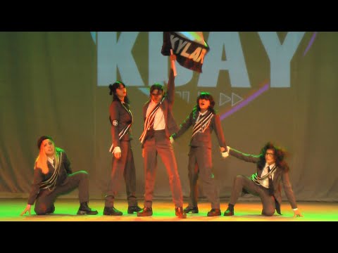 KDay 2022/11 Skylar - Wonderland + Wave Overture (Ateez)