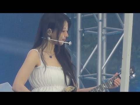 [4K] 260822 QWER 히나 가짜 아이돌 카스쿨 페스티벌 직캠