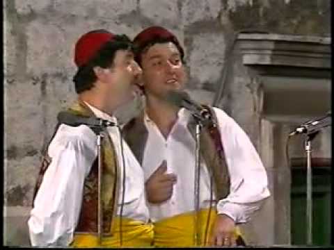 Izišla je zelena naranča - Klapa Linđo - FDK 1987