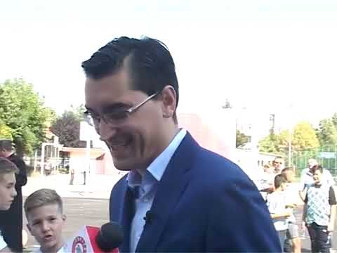 12 09 2016 Razvan Burleanu la Pitesti  Scoala nr 11 sursa:Adrian Dragomir