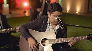 Te Compro (En Vivo) Lyrics English Translation