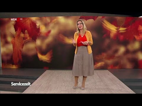 Yvonne Willicks   gray Suede Skirt 22 10 2019