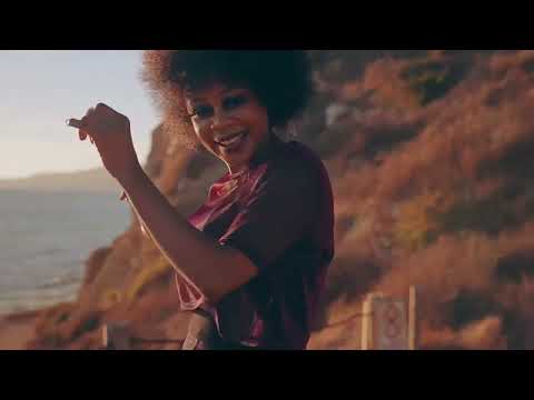 Zani Lady C - Charles Yimirira Awo (Official Video)