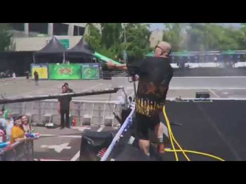 WEHIGHER(위하여)_Water Bomb 메이킹 영상