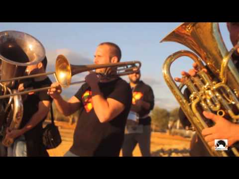 Xaranga Kriptonita-La Flama (Obrint Pas)