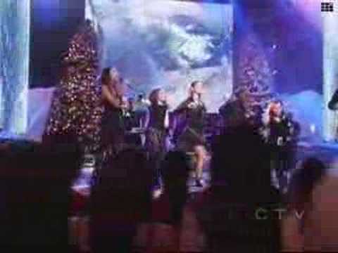 Clay Aiken - Christmas Medley (with Kimberley, Ruben etc)