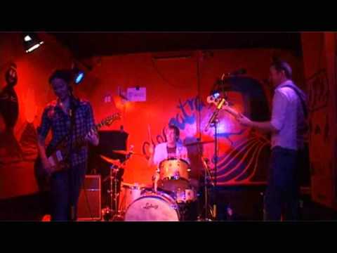 Duroc - Fastlife (Live Show Impression, recorded at Cleopatra)