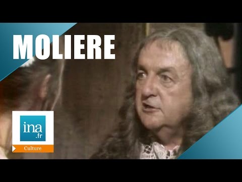 Molière [Ζαν-Μπατίστ Ποκλέν, Μολιέρος], L'École des femmes [Το σχολείο των γυναικών, 1662], σκηνή από την παράσταση της Comédie-Française, σε σκηνοθεσία Jean-Paul Roussillon [Ζαν-Πωλ Ρουσιγιόν], 6 Μαΐου 1973, με την Isabelle Adjani [Ιζαμπέλ Ατζανί] ως Agnès [Ανιές] και τον Michel Aumont [Μισέλ Ωμόν] ως Horace [Οράτιος], ενώ στον ρόλο του Arnolphe [Αρνόλφ] εναλλάσσονταν οι Pierre Dux [Πιερ Ντυξ] και Jean-Paul Roussillon (αρχείο INA). Η νεαρή Agnès, αναθρεμμένη εκ προθέσεως μέσα στην άγνοια του κόσμου από τον κηδεμόνα και υποψήφιο σύζυγό της συνιστά έναν από τους θεμελιώδεις τύπους της σκηνικής ενζενύ: της αθώας, αδιαμόρφωτης και ερωτικά αφυπνιζόμενης κόρης, της οποίας η αφέλεια λειτουργεί στον Μολιέρο ως κωμικός μοχλός και ταυτόχρονα ως κριτική της πατριαρχικής κηδεμονίας.