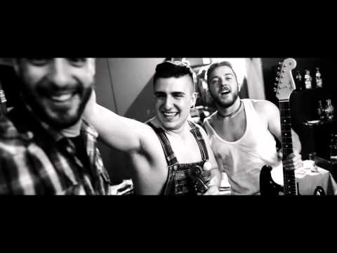 The Fatty Farmers - The kings of our farm (official videoclip)