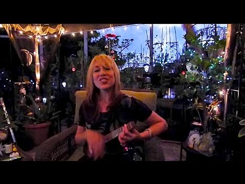 I Heard The Bells On Christmas Day (performed by Luna Jade, Light Show by Mother Nature)