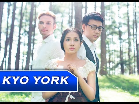 Thể hiện bởi Kyo York