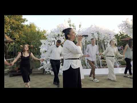 Muzica LIVE la nuntă cu formația Cociulenii.