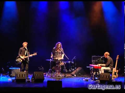 El grupo americano de indie rock, Low, inauguró el Cartagena Jazz Festival