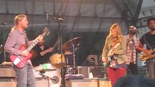 The Tedeschi-Trucks Band - Rollin' & Tumblin' - 6/2/12