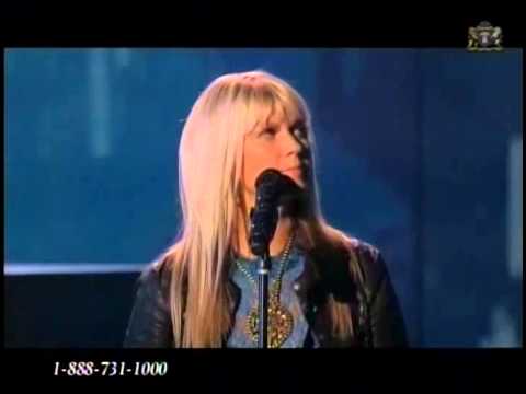 Natalie Grant - I Need Thee Every Hour and Hurricane (GMA Dove Awards 2014)