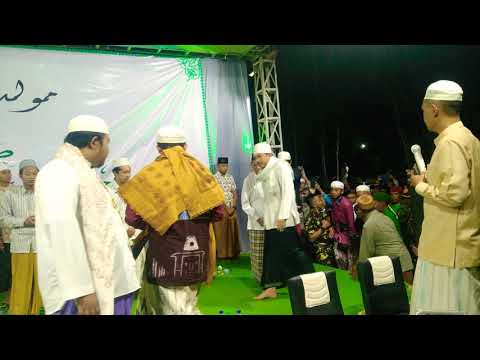kedatangan KHR. Muhammad Holil As'ad klatakan Situbondo