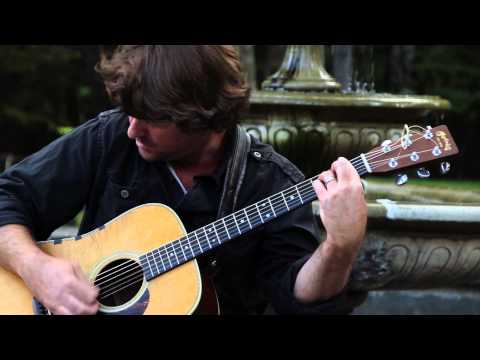 Garden Sessions: Keller Williams - "Cookies" - Radio Woodstock 100.1 - 9/14/13