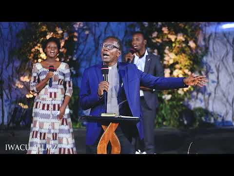 Pst RUTAYISIRE  :  MUBONA ABANTU BASHAJE MUKAGIRANGO KERA NTIBATWIKAGA