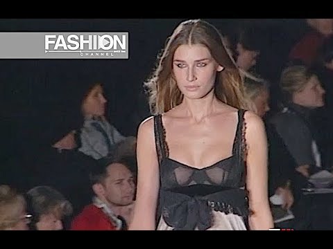 LAPERLA Fall 2005/2006 Milan - Fashion Channel