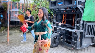 Download lagu Megantara Cover Song // Indian Version of Gulali // Najwa Aulia // Live at Mapak Mataram mp3 Download lagu Megantara Cover Song // Indian Version of Gulali // Najwa Aulia // Live at Mapak Mataram mp3