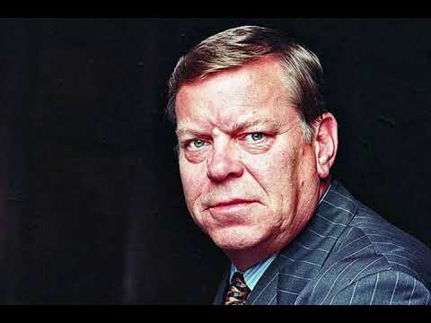 Warren Clarke's death mentioned on RTÉ Arena (12th November 2014)