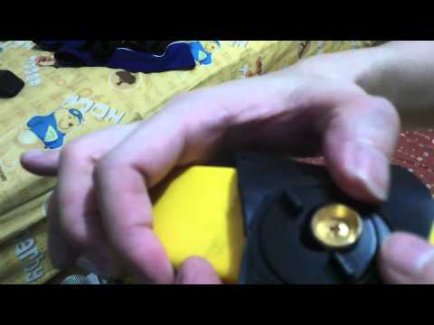 Пример испольхования держателя ремня Dunlop 7007