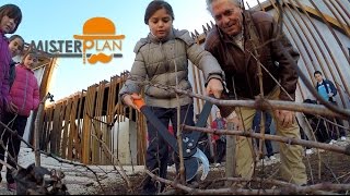 preview picture of video 'Taller de La poda de la Viña - Museo del Vino de Almendralejo - Ribera del Guadiana'