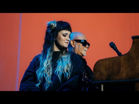 Pedro Abrunhosa, Carolina Deslandes - Leva-me P'ra Casa