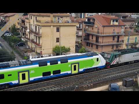 Trasferimento di due ETR 521 S1 di Trenord con doppia di E.464