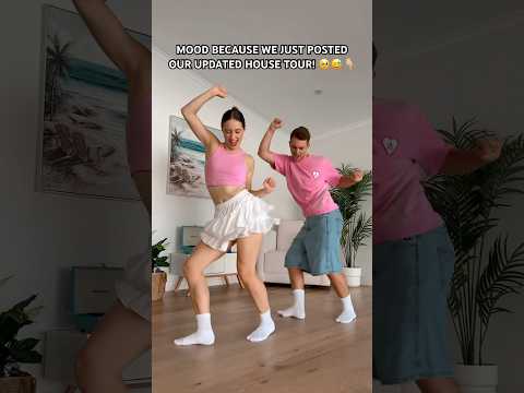 HOUSE TOUR! 👆🏼😅 - APT. DANCE ROSÉ & Bruno Mars - #dance #trend #viral #couple #funny #shorts