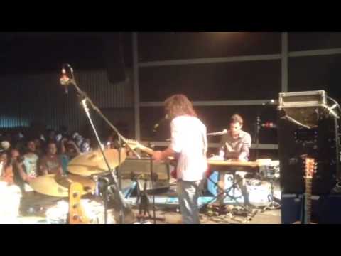 Gli Angeli Che Si Divertono - "Cera" live