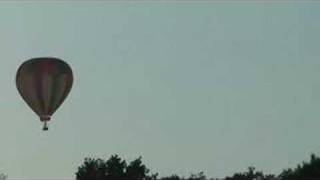 preview picture of video 'Southern bells hot air balloon sat 7-7-07  part2'