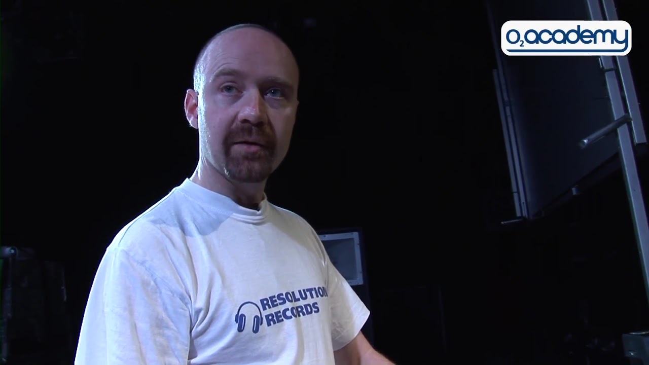 Mr Scruff: Tour Of Setup - YouTube