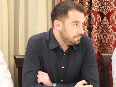 ABSPORT.RO: Mihai Manea antrenor Surianu Sebes