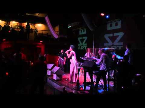 Indy Eka - What's Going On ( cover Myles Sanko ) à Bizz'Art
