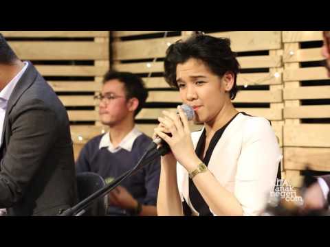 Kitakustik: Francoustique -  Mega Projectkustik