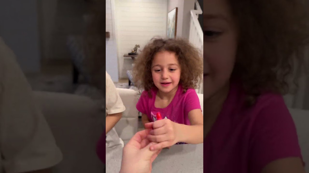 Which one real lipstick 💄