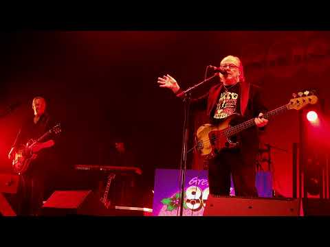 Greatest 80's Julshow Lasse Lindbom Band - Ännu doftar kärlek (Malmö Live 2023-12-02)